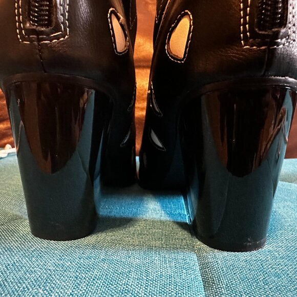 YRU SPACE COWGIRL HEART BOOT - Picture 4 of 7